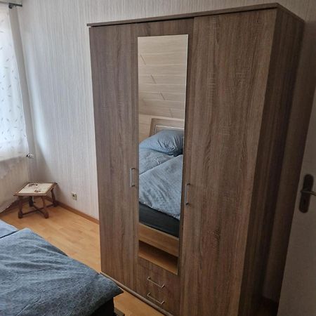 Apensen Gemuetliche 3-Zimmer-Wohnung, Zentral Gelegen מראה חיצוני תמונה
